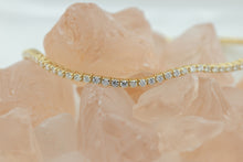 Load image into Gallery viewer, 2.07ct Diamond Tennis Bracelet in 18k Yellow Gold (7 in)