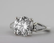 Load image into Gallery viewer, Custom-made  Platinum 3.18ct Round Brilliant Diamond Ring