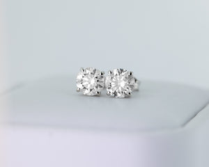 14k White Gold 1.67 tcw Diamond Earrings